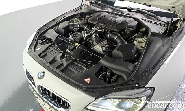 BMW M6 2016 4.4 автомат (гидро), миниатюра 6
