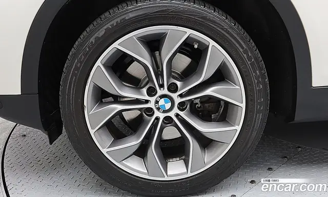 BMW X4 2015 2.0 автомат (гидро), миниатюра 5