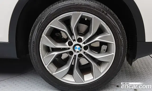 BMW X4 2015 2.0 автомат (гидро), миниатюра 7