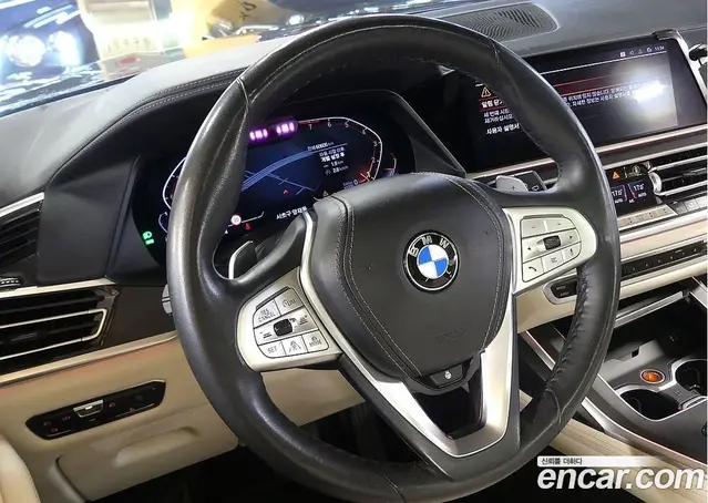 BMW X7 2022 3.0 автомат (гидро), миниатюра 12