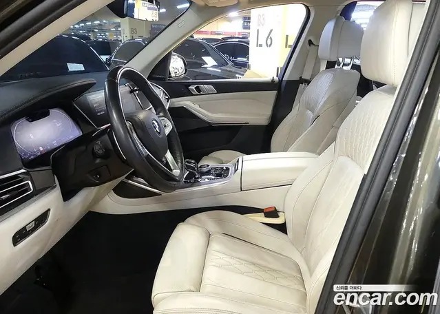 BMW X7 2022 3.0 автомат (гидро), миниатюра 10