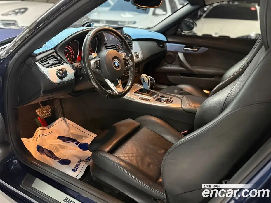BMW Z4 2010 3.0 автомат (гидро), фото 8