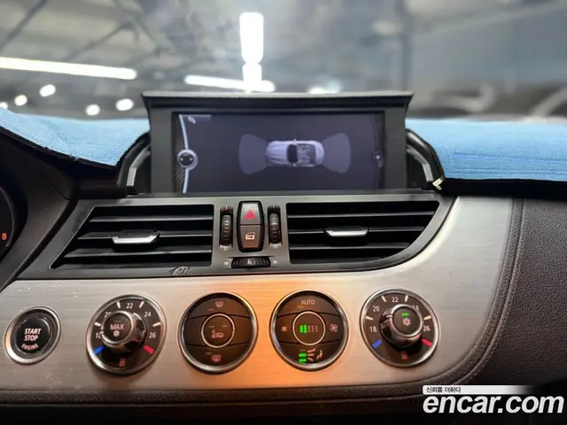 BMW Z4 2010 3.0 автомат (гидро), миниатюра 10