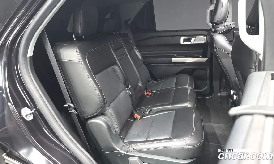 Ford Explorer 2022 3.3 автомат (гидро), фото 18