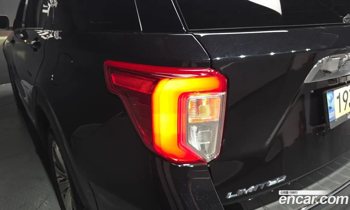 Ford Explorer 2022 3.3 автомат (гидро), фото 9