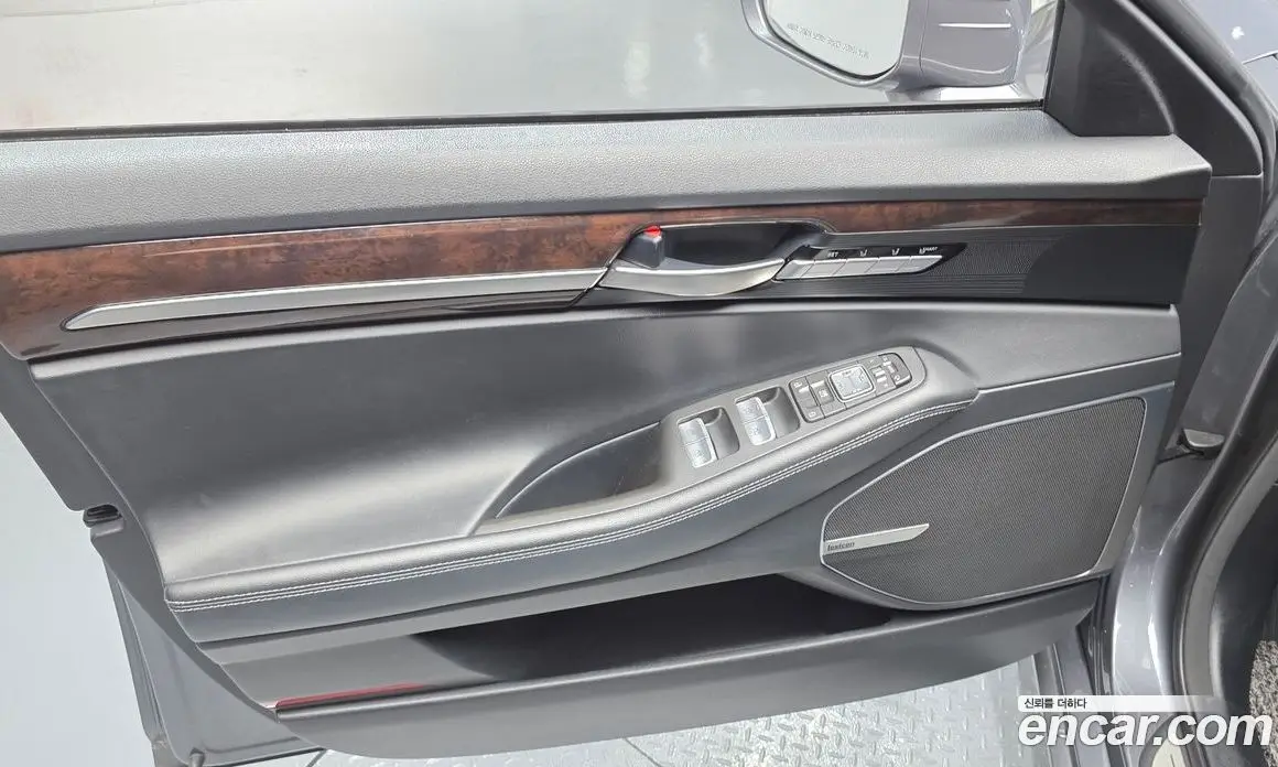 Genesis EQ900 2016 3.8 автомат (гидро), фото 15