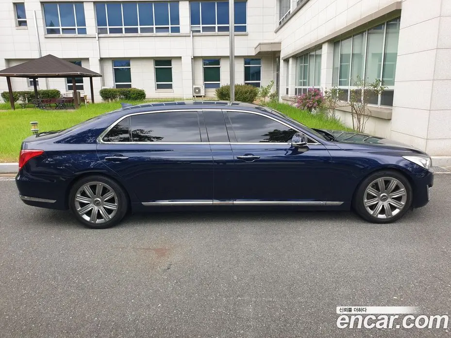 Genesis EQ900 2017 5.0 автомат (гидро), фото 15