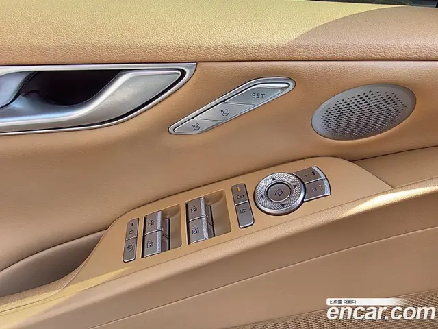 Genesis G80 2024 2.5 автомат (гидро), миниатюра 12
