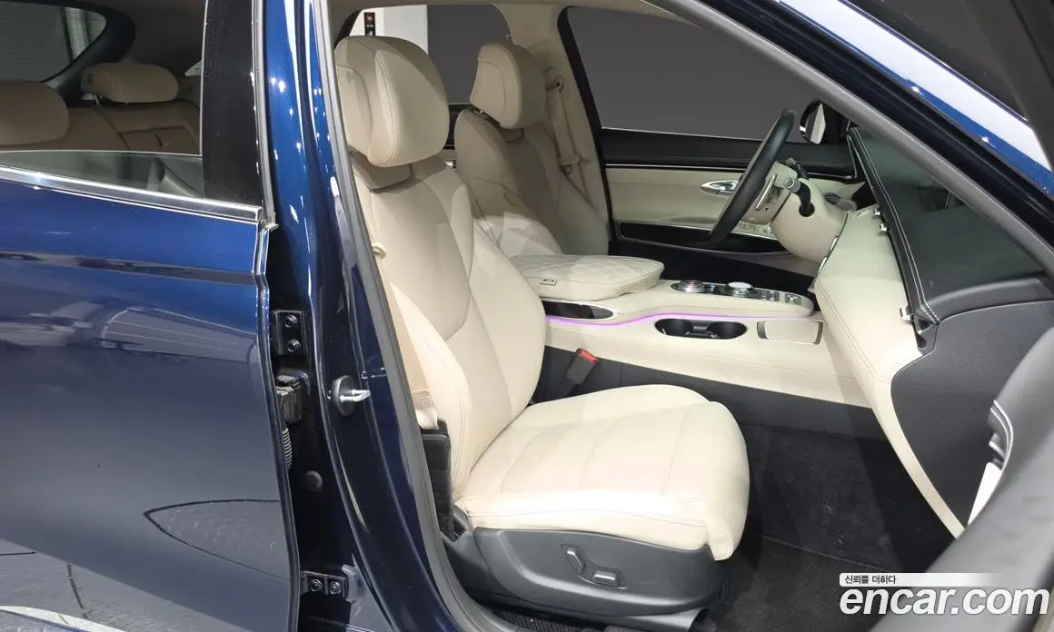 Genesis GV70 2022 2.5 автомат (гидро), фото 16