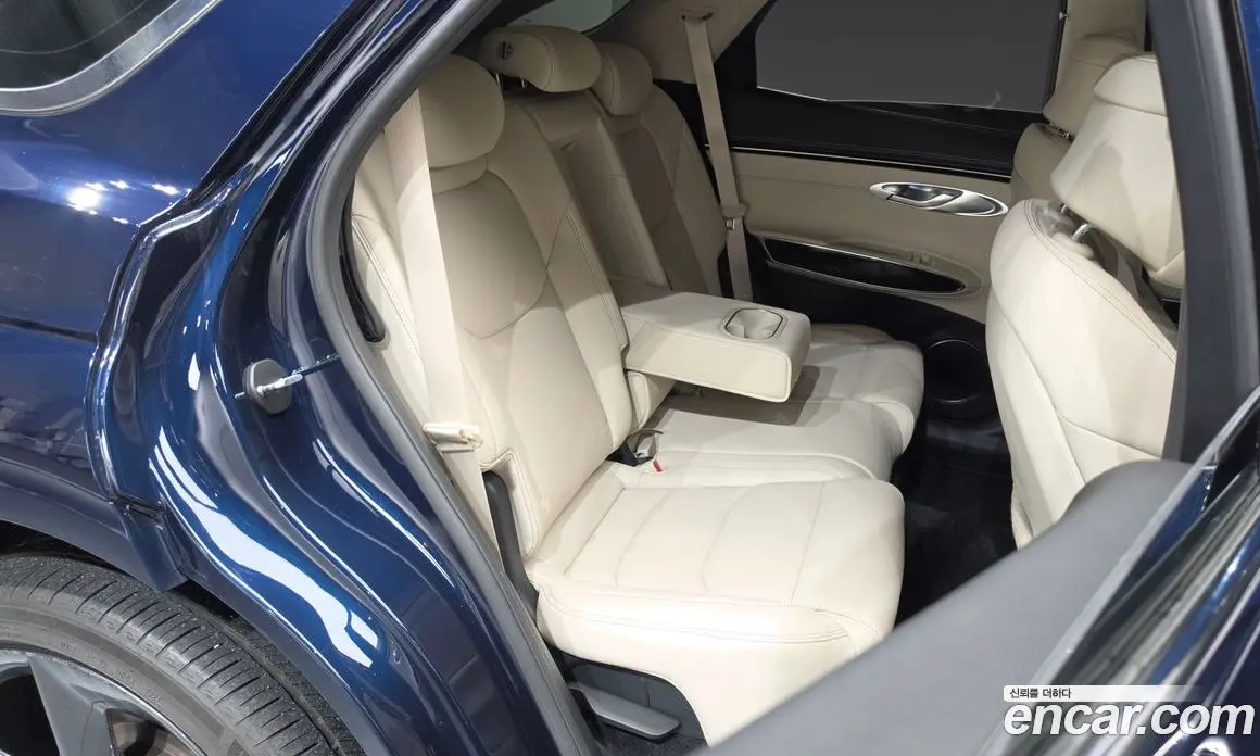 Genesis GV70 2022 2.5 автомат (гидро), фото 18