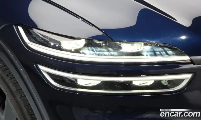 Genesis GV70 2022 2.5 автомат (гидро), миниатюра 8