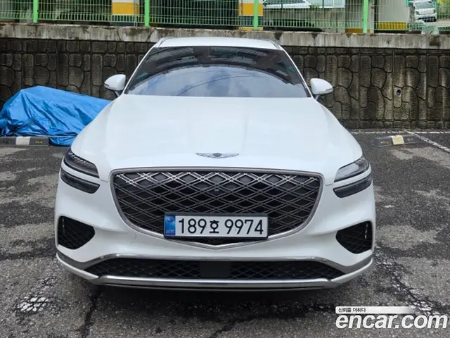 Genesis GV70, 2025, 27 526 км
