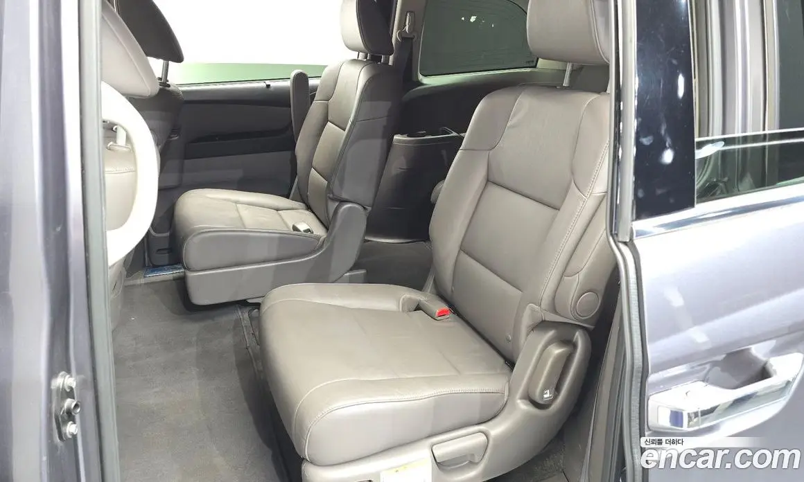 Honda Odyssey 2016 3.5 автомат (гидро), фото 11