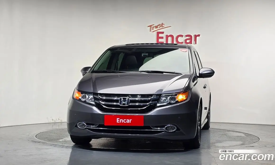Honda Odyssey 2016 3.5 автомат (гидро), фото 3