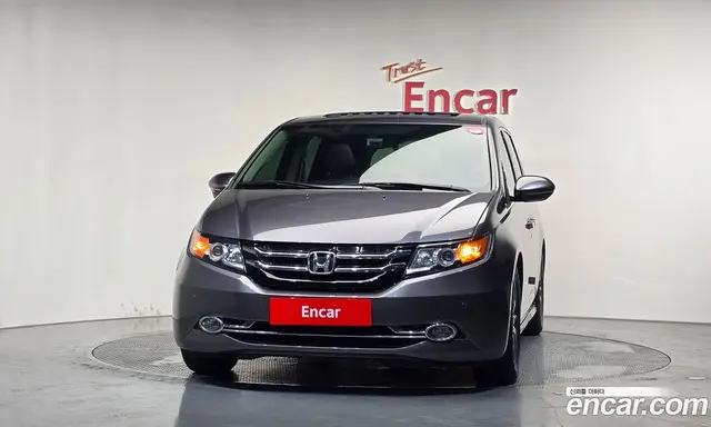 Honda Odyssey 2016 3.5 автомат (гидро), миниатюра 3