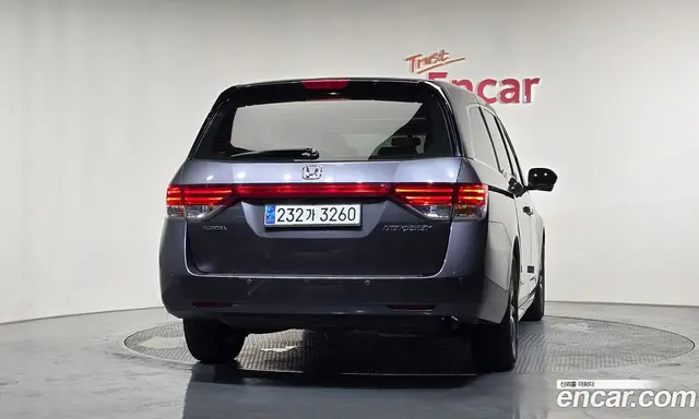 Honda Odyssey 2016 3.5 автомат (гидро), миниатюра 4