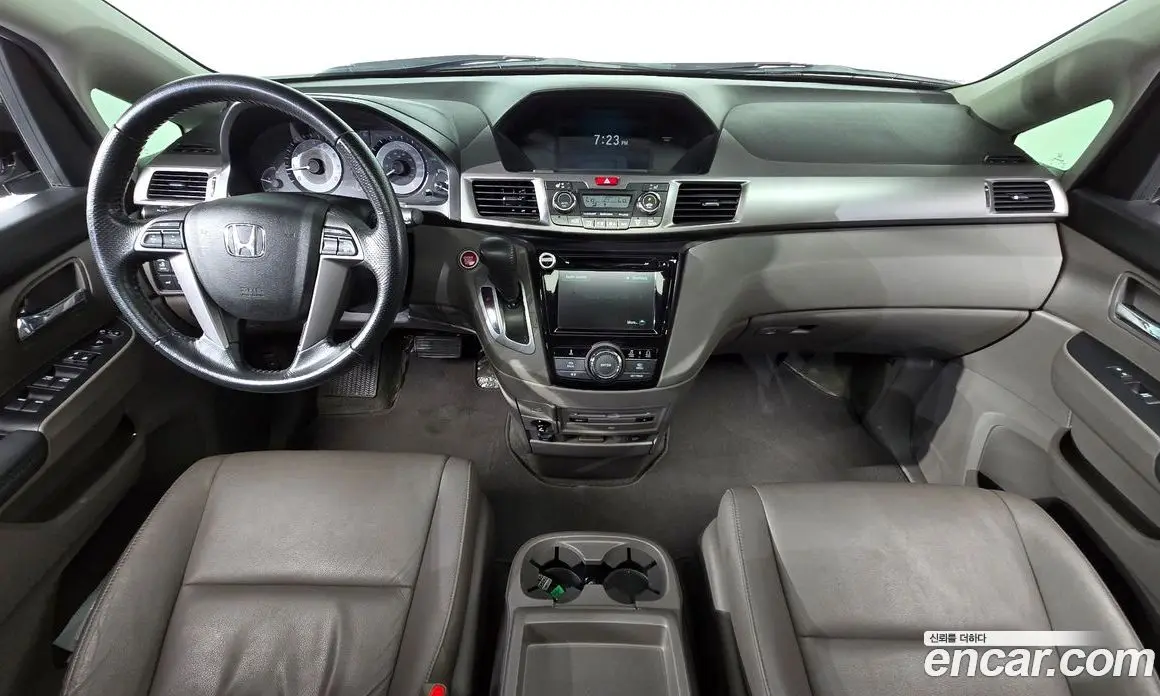 Honda Odyssey 2016 3.5 автомат (гидро), фото 7