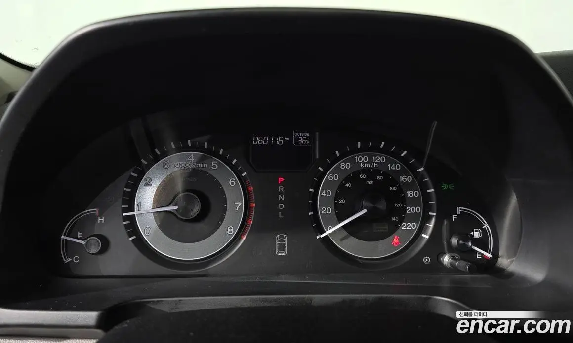 Honda Odyssey 2016 3.5 автомат (гидро), фото 8