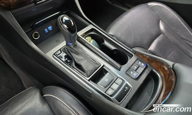 Hyundai Aslan 2015 3.0 автомат (гидро), миниатюра 12
