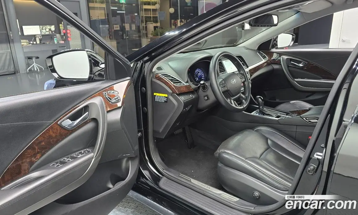 Hyundai Aslan 2015 3.0 автомат (гидро), фото 13