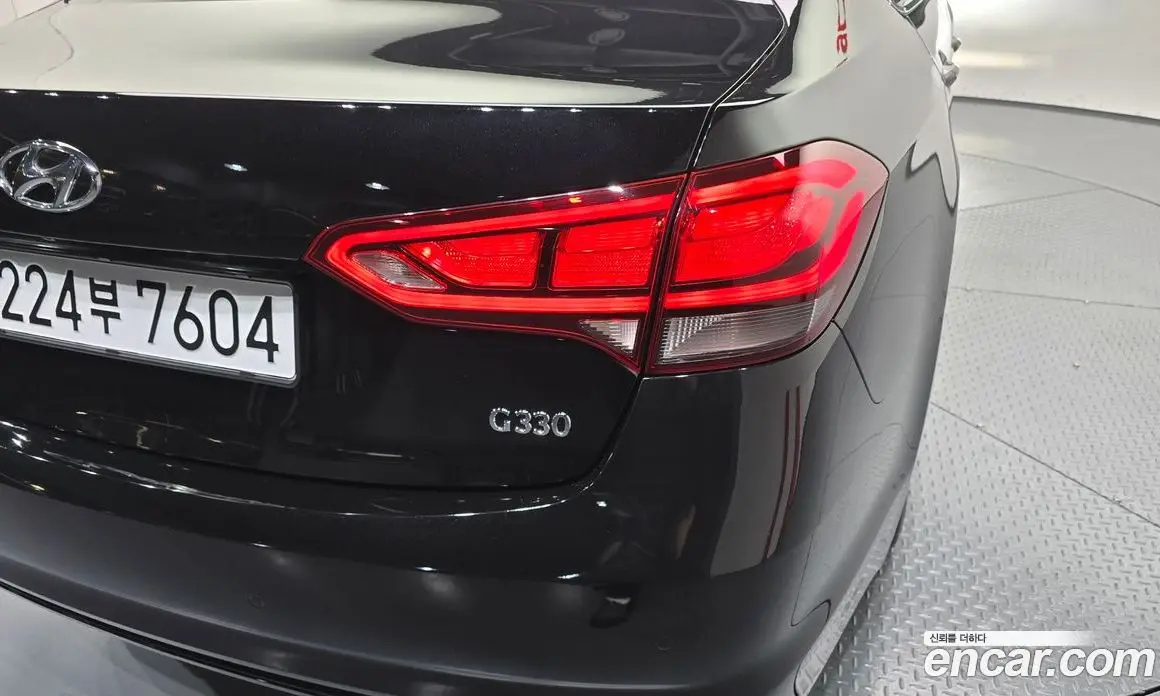 Hyundai Aslan 2015 3.0 автомат (гидро), фото 9