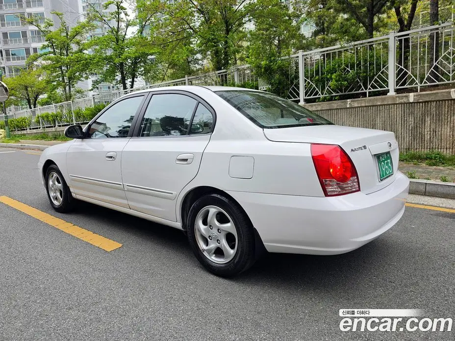 Hyundai Avante 2004 1.5 автомат (гидро), фото 5