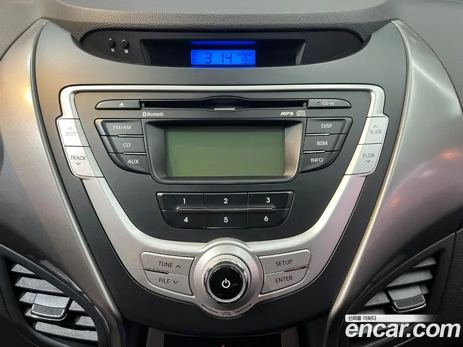 Hyundai Avante 2011 1.6 автомат (гидро), фото 13 Hyundai Avante 2011 1.6 автомат (гидро), фото 13