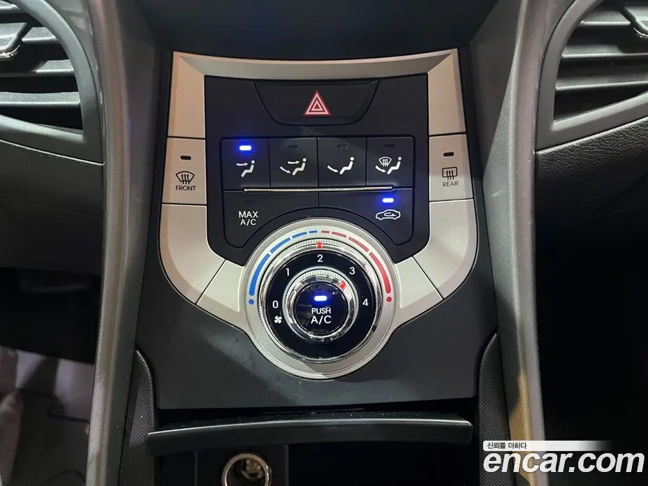 Hyundai Avante 2011 1.6 автомат (гидро), фото 14 Hyundai Avante 2011 1.6 автомат (гидро), фото 14