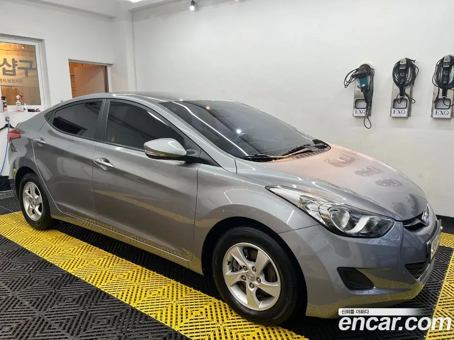 Hyundai Avante 2011 1.6 автомат (гидро), фото 3 Hyundai Avante 2011 1.6 автомат (гидро), фото 3