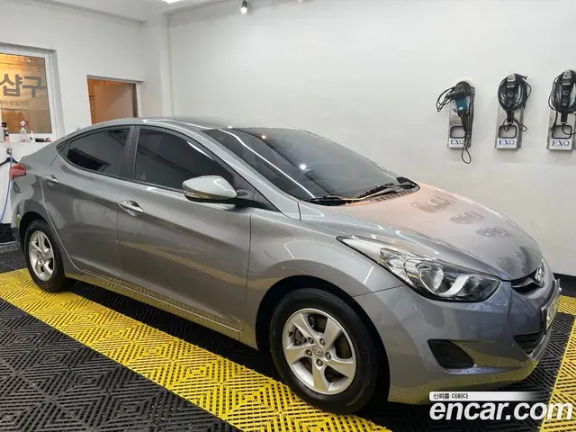 Hyundai Avante 2011 1.6 автомат (гидро), миниатюра 3 Hyundai Avante 2011 1.6 автомат (гидро), миниатюра 3