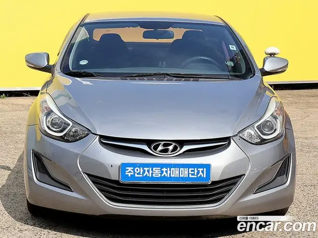 Hyundai Avante, 2015, 241 673 км