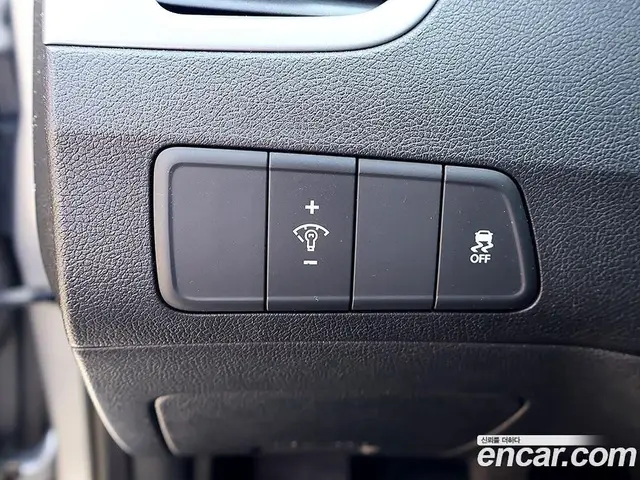 Hyundai Avante 2015 1.6 механика, миниатюра 11
