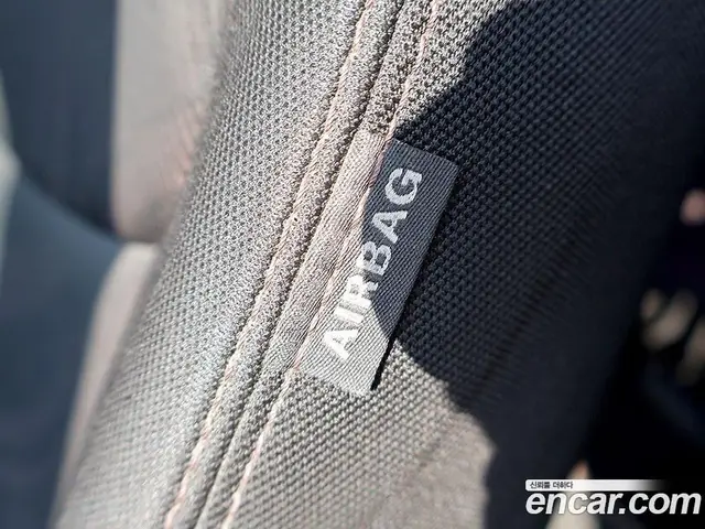 Hyundai Avante 2015 1.6 механика, миниатюра 12
