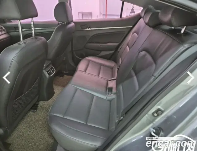Hyundai Avante 2016 1.6 автомат (гидро), миниатюра 12