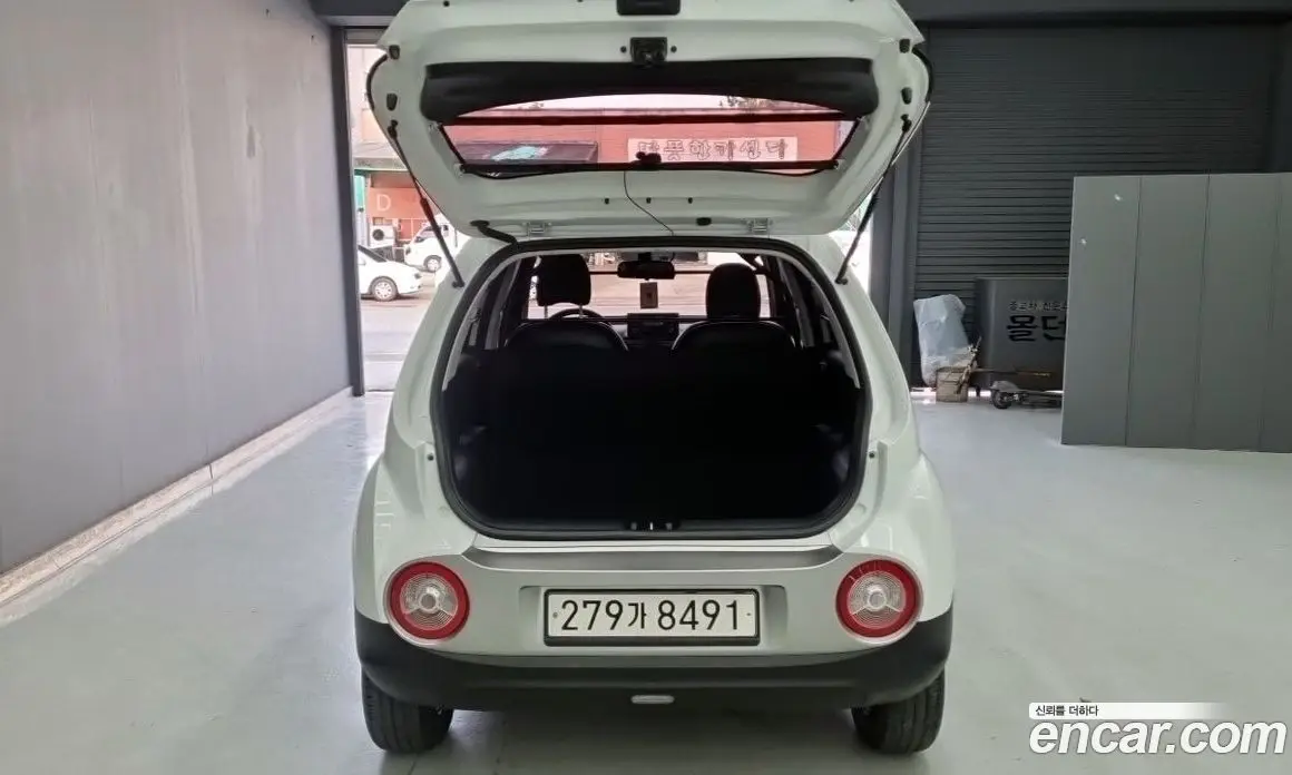 Hyundai Casper 2022 1.0 автомат (гидро), фото 14
