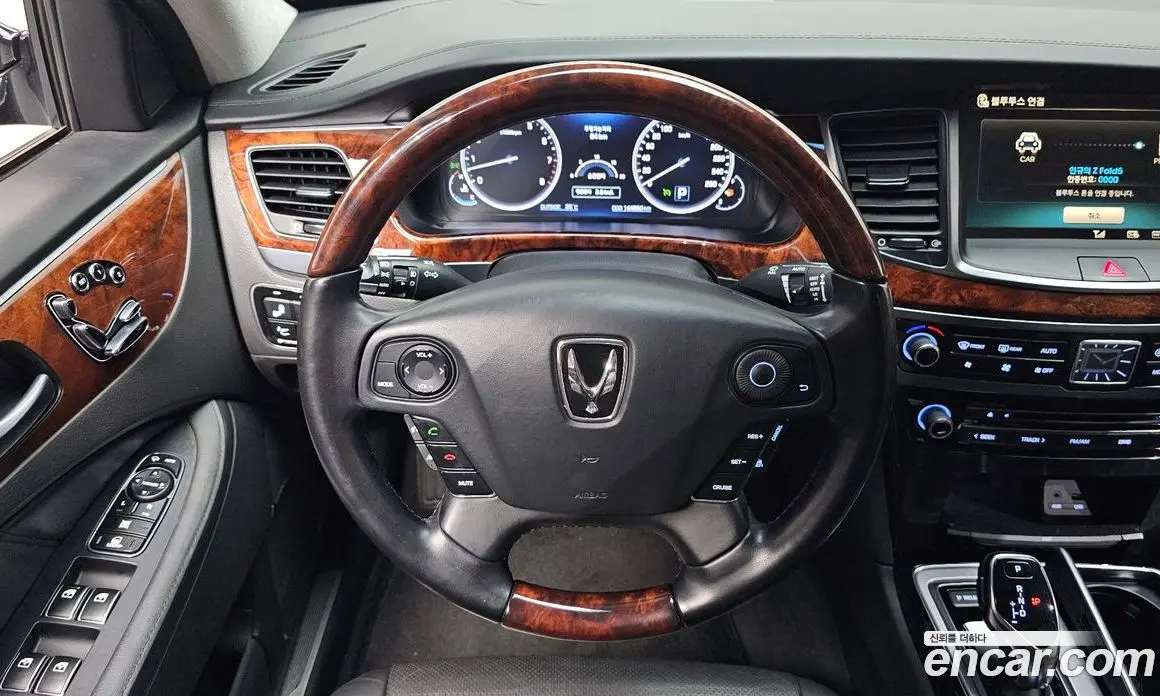 Hyundai Equus 2013 5.0 автомат (гидро), фото 13