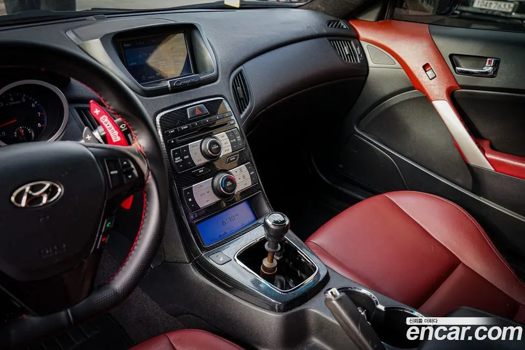 Hyundai Genesis 2009 3.8 механика, фото 15