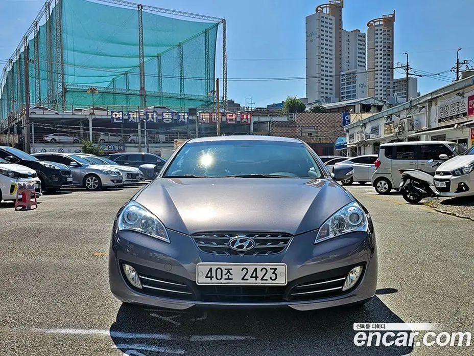 Hyundai Genesis 2011 2.0 автомат (гидро), фото 3