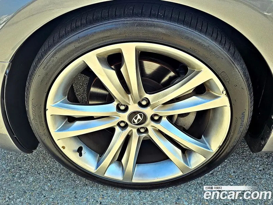 Hyundai Genesis 2011 2.0 автомат (гидро), фото 5