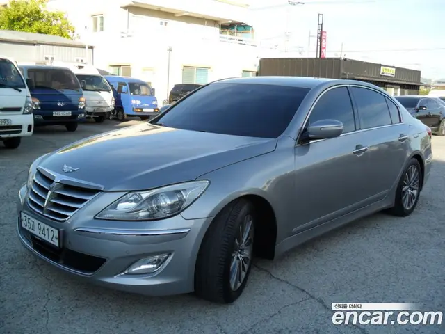 Hyundai Genesis 2012 3.3 автомат (гидро), миниатюра 3