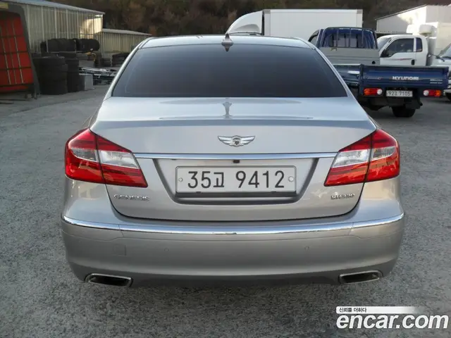Hyundai Genesis 2012 3.3 автомат (гидро), миниатюра 4