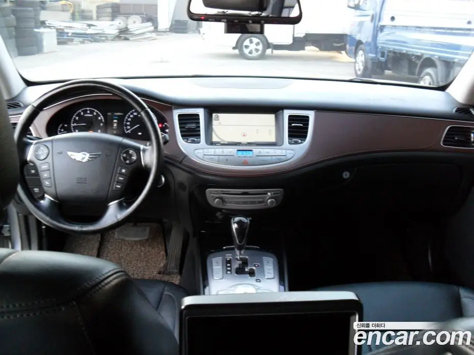 Hyundai Genesis 2012 3.3 автомат (гидро), фото 7