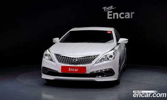Hyundai Grandeur 2015 2.2 автомат (гидро), миниатюра 3 Hyundai Grandeur 2015 2.2 автомат (гидро), миниатюра 3