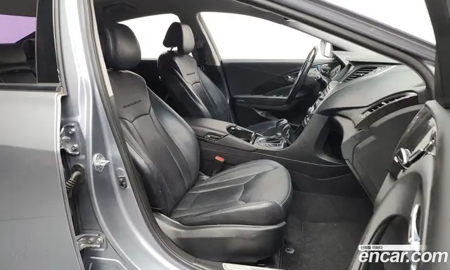 Hyundai Grandeur 2015 2.4 автомат (гидро), миниатюра 11
