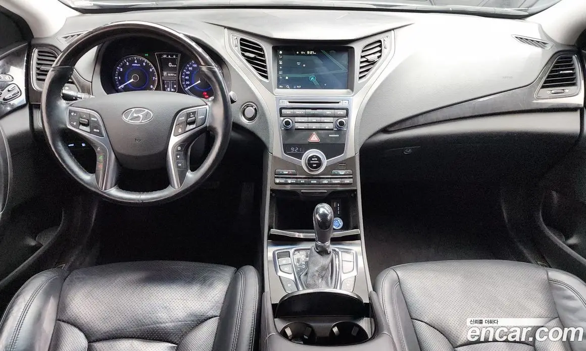 Hyundai Grandeur 2015 2.4 автомат (гидро), фото 7