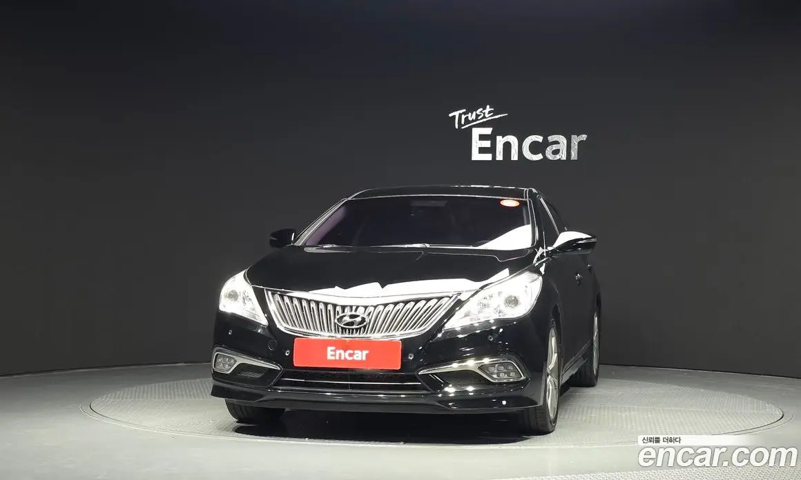 Hyundai Grandeur 2016 3.0 автомат (гидро), фото 3