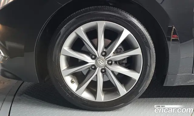 Hyundai Grandeur 2016 3.0 автомат (гидро), миниатюра 5