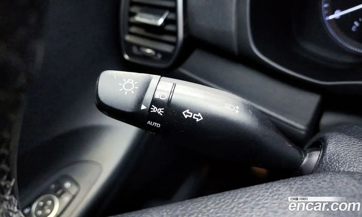 Hyundai Grandeur 2017 3.0 автомат (гидро), фото 18