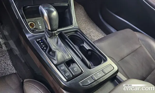 Hyundai Grandeur 2017 2.2 автомат (гидро), миниатюра 12