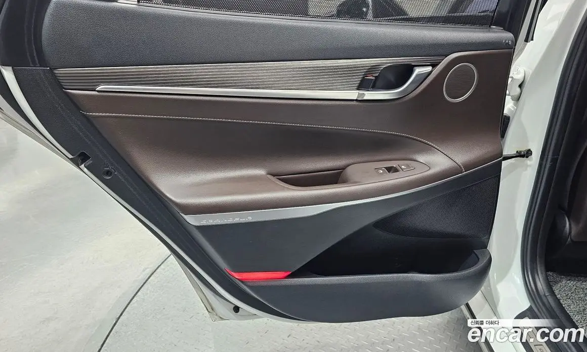 Hyundai Grandeur 2017 2.2 автомат (гидро), фото 15